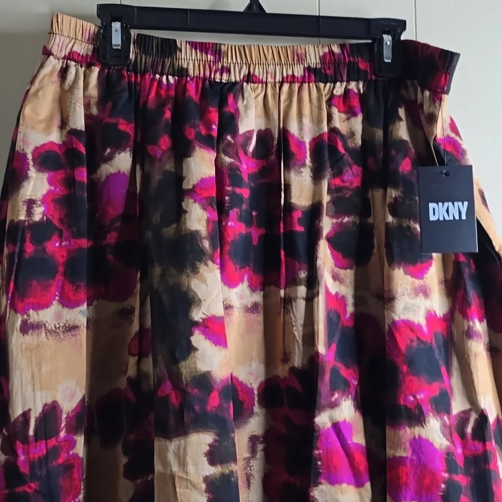 DKNY Women's Leaf Print A-Line Skirt Large - Picture 7 of 16